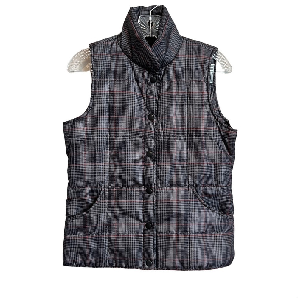 Izod Plaid Design Quilted Puffer Vest
